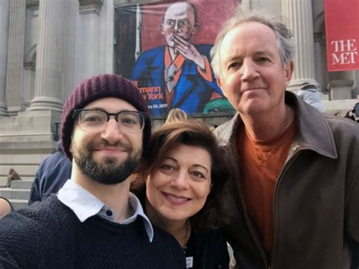 Tin Swe Thant Age: A Comprehensive Look at the Life and Career of a Rising Star